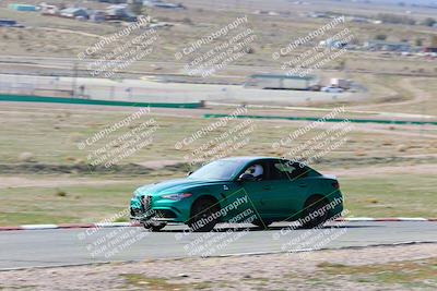 media/Feb-18-2023-Alfa Club (Sat) [[3177814e76]]/Intermediate and Novice/Session 2 (Turn 6)/